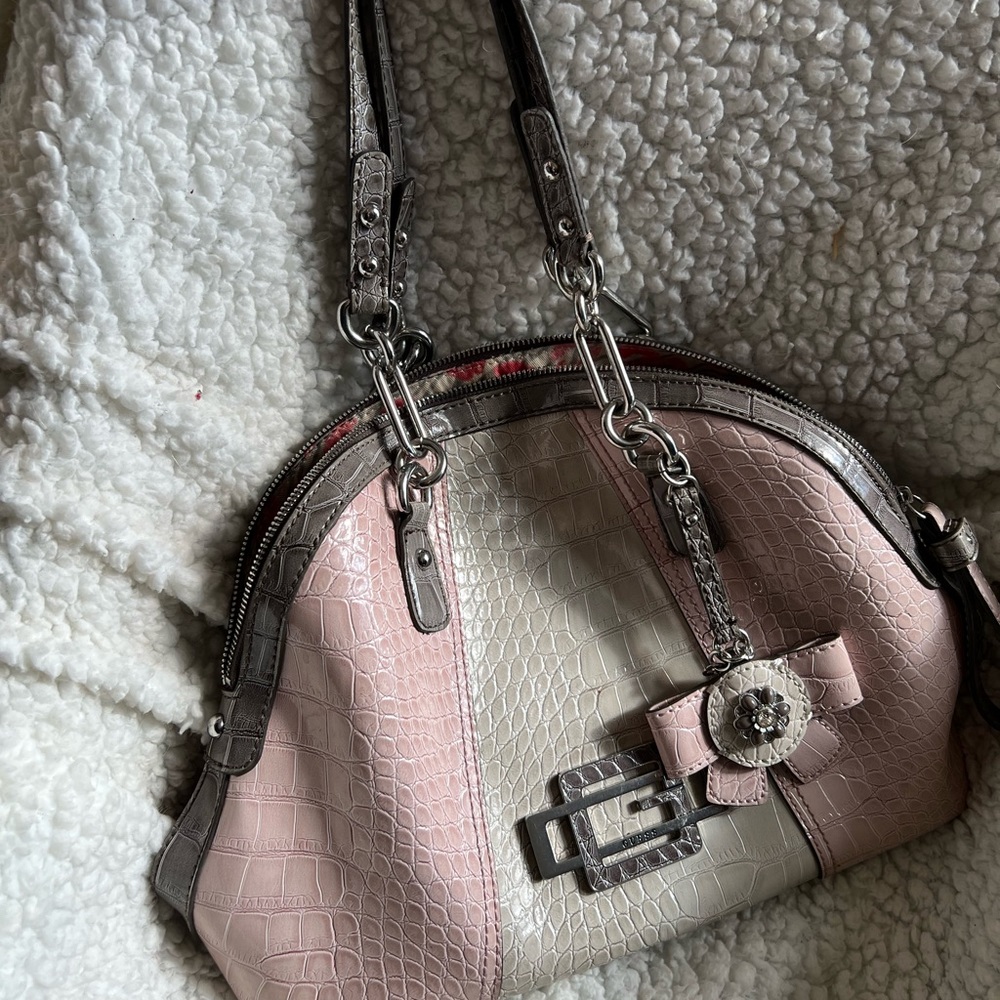 Guess purse